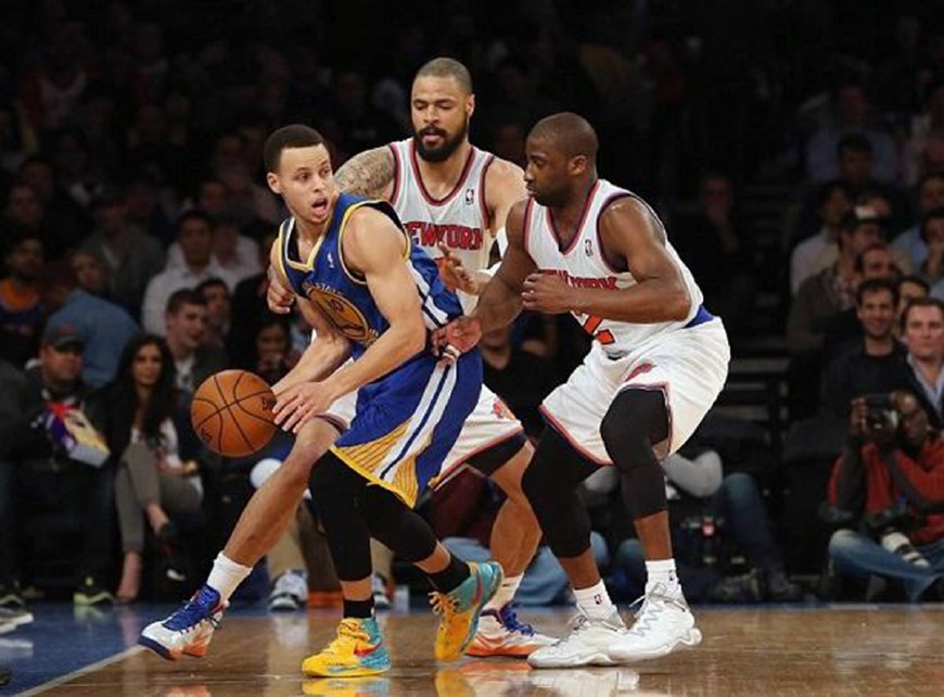 持他们在后 持他们在后