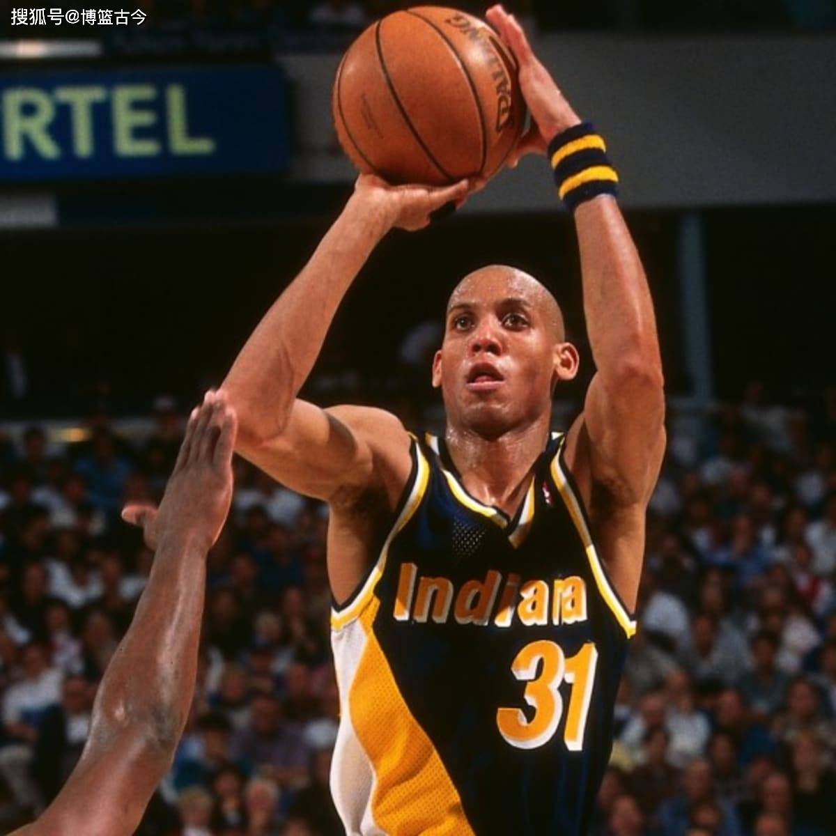 湖人新援凯 湖人新援凯