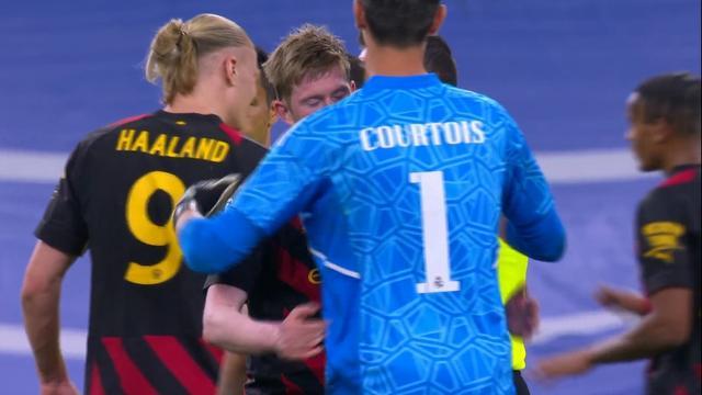 许多年轻选 许多年轻选